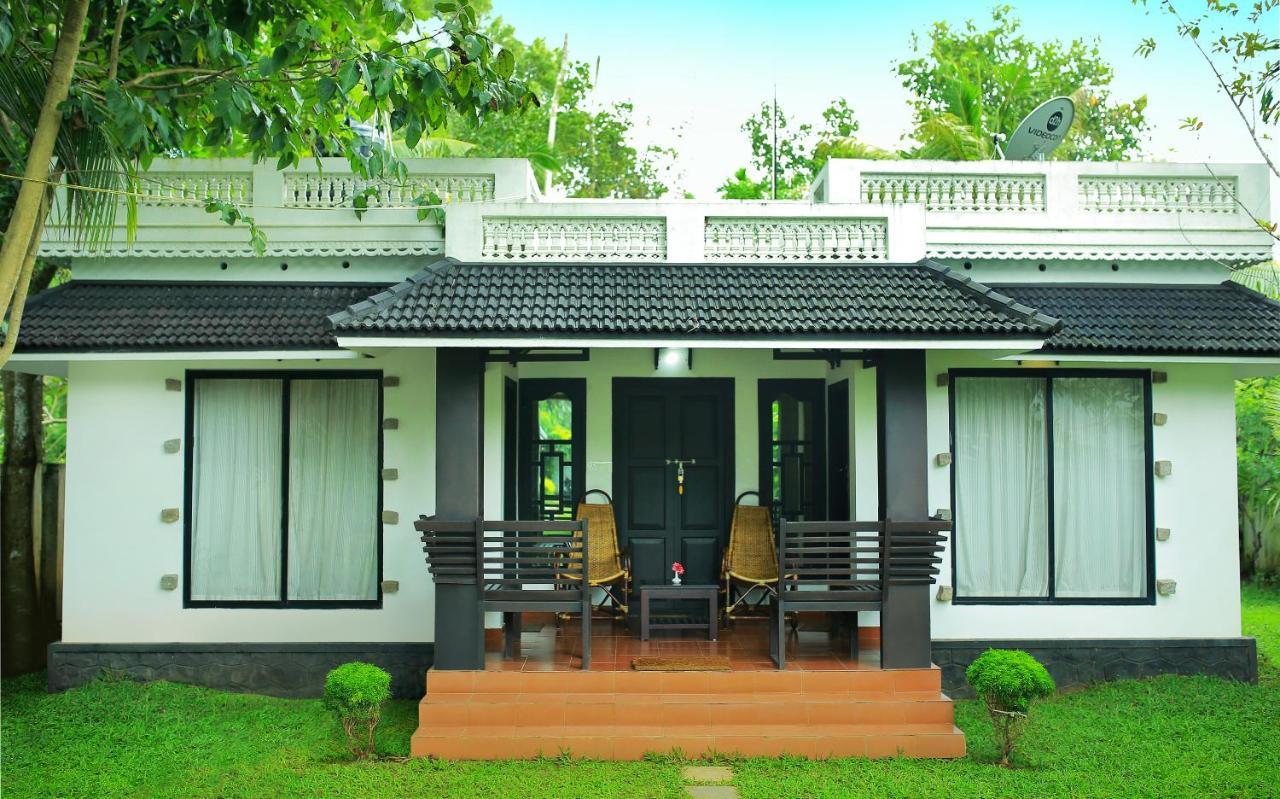 Mayas Beach House Марарикулам Экстерьер фото